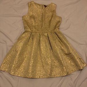 Vince Camuto Gold Metalic Jacquard Flare Dress